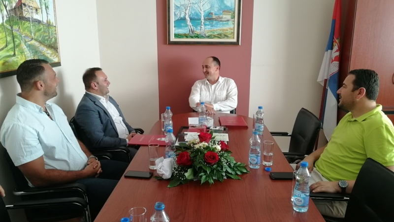 Bratimljenje Blace INS 2