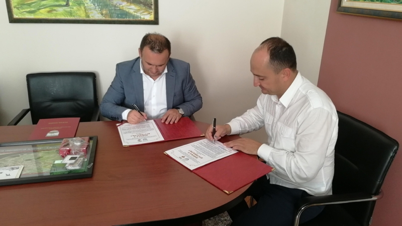 Bratimljenje Blace INS 9 1