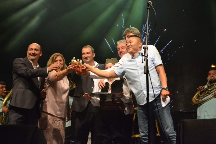 dani sljive blace otvranje 696x464