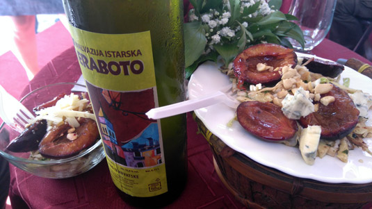 salata v
